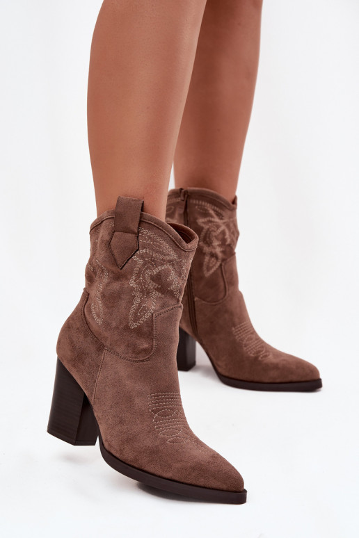 Stiefel im CoZuboy-Stil Feminin mit Absätzen aus Öko-INildlederoZue Beige Carissa Stiefel im CoZuboy-Stil Feminin mit Absätzen aus Öko-INildlederoZue Beige Carissa