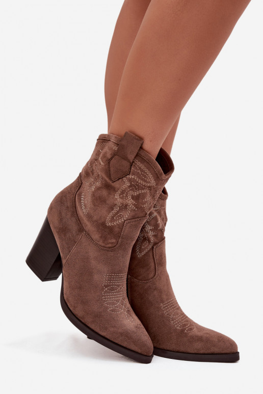 Stiefel im CoZuboy-Stil Feminin mit Absätzen aus Öko-INildlederoZue Beige Carissa Stiefel im CoZuboy-Stil Feminin mit Absätzen aus Öko-INildlederoZue Beige Carissa