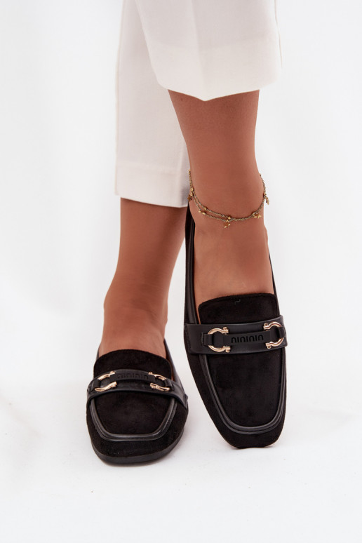 Mocassins Mocassins Féminin Avec des décorations Élément couleur noire Evelora Mocassins Mocassins Féminin Avec des décorations Élément couleur noire Evelora