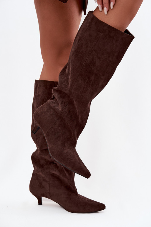 Damenstiefel mit Absätzenaus Öko-INildlederu CzekoladoZue Pheona Damenstiefel mit Absätzenaus Öko-INildlederu CzekoladoZue Pheona