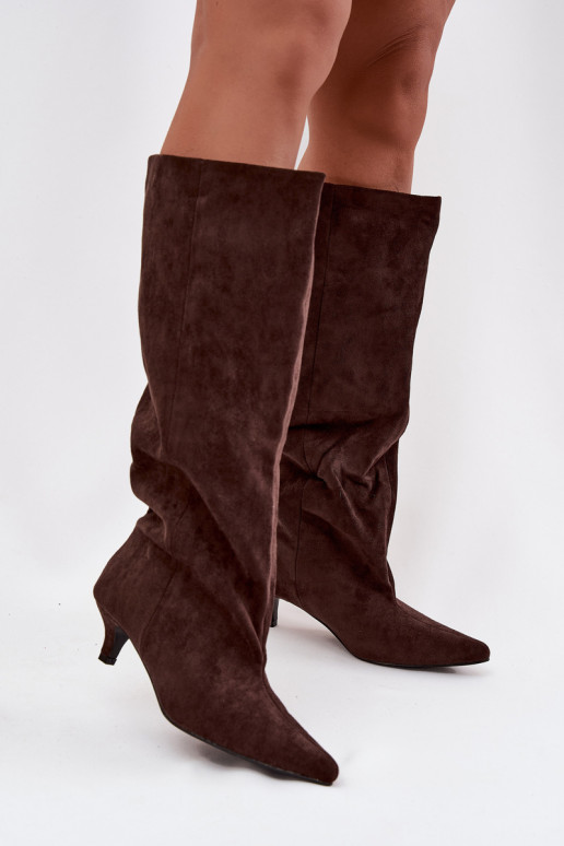 Damenstiefel mit Absätzenaus Öko-INildlederu CzekoladoZue Pheona Damenstiefel mit Absätzenaus Öko-INildlederu CzekoladoZue Pheona