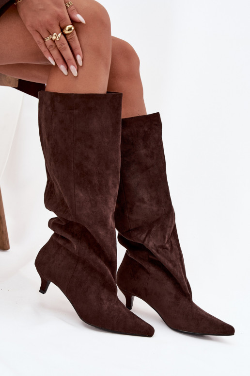 Damenstiefel mit Absätzenaus Öko-INildlederu CzekoladoZue Pheona Damenstiefel mit Absätzenaus Öko-INildlederu CzekoladoZue Pheona