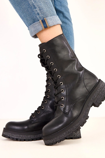 Bottines noires avec...