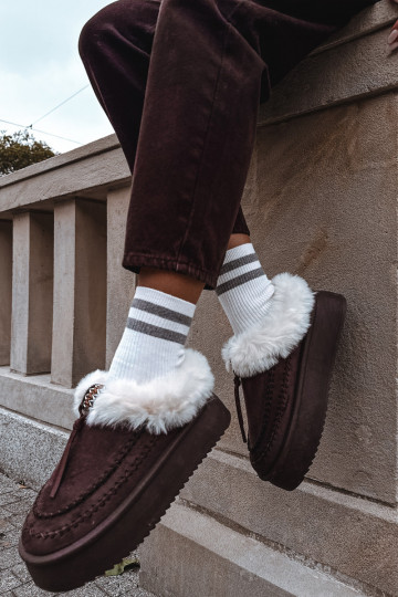 Schneestiefel Feminin mit Pelzmantel mit einer Plattform CzekoladoZue Rosmira 2