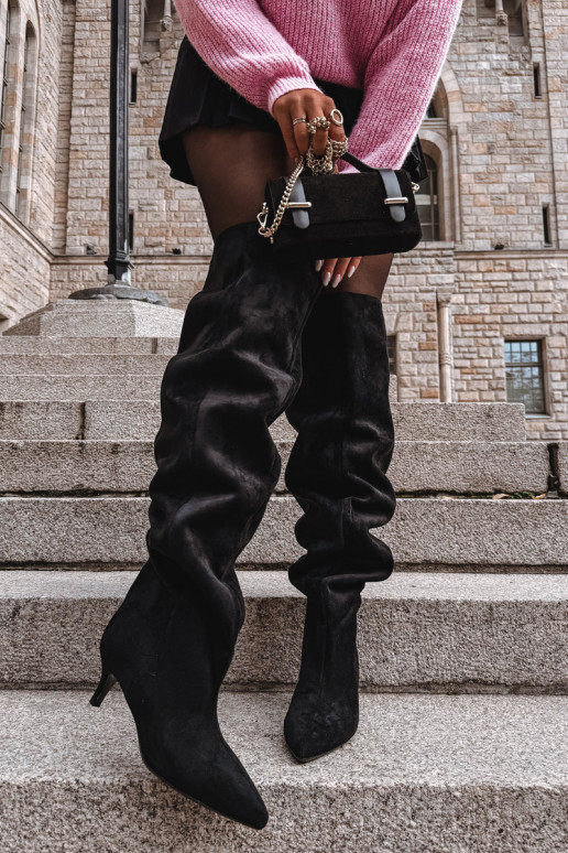 Dames instap knielaarzen met dunne hakken zwart Ysolienne Dames instap knielaarzen met dunne hakken zwart Ysolienne