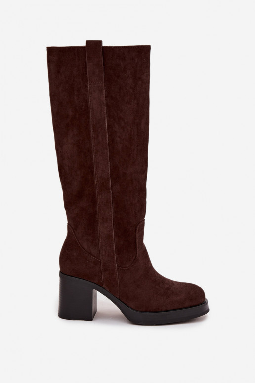 Bottes chaudes Sur un énorme poteau CzekoladoÀe Sanelle