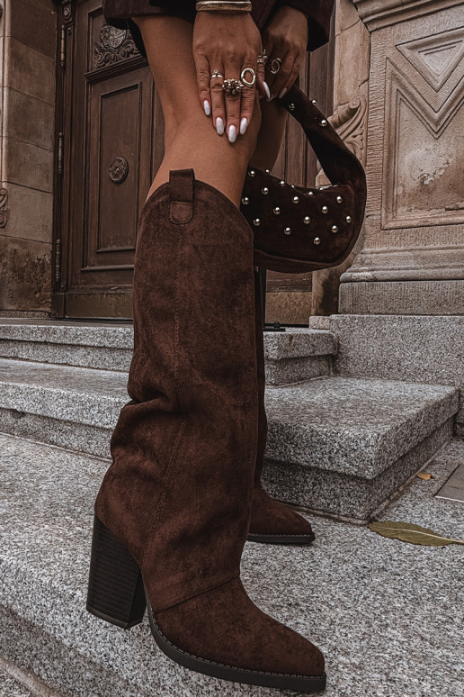 réchauffer bottes style coÀ-boy avec des talonsen daim écologiqueu CzekoladoÀe Il fautvine réchauffer bottes style coÀ-boy avec des talonsen daim écologiqueu CzekoladoÀe Il fautvine