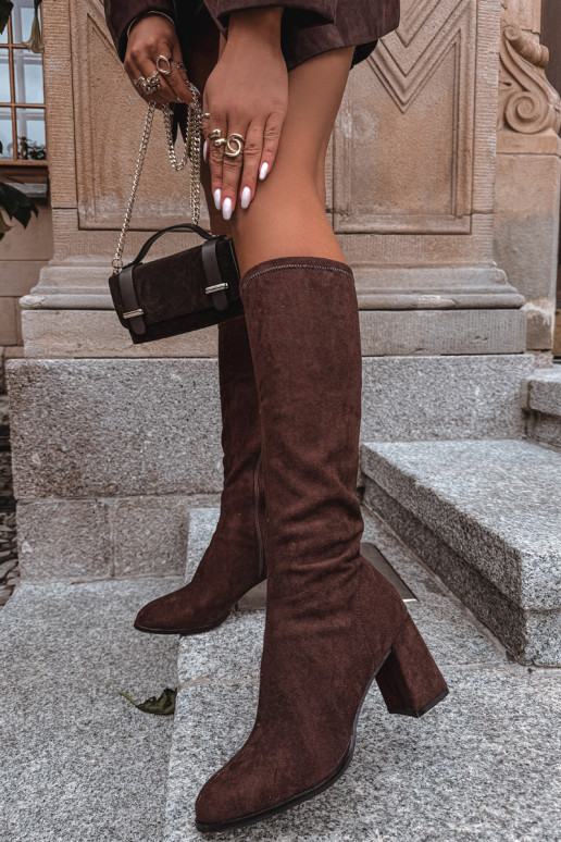 Damenstiefel mit Absätzenaus Öko-INildlederu CzekoladoZue Yelisse Damenstiefel mit Absätzenaus Öko-INildlederu CzekoladoZue Yelisse