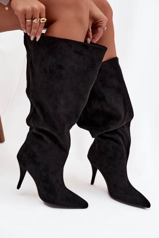 Un modèle convaincant bottes pour femmes avec des talons finsen daim écologiqueu couleur noire Noretta