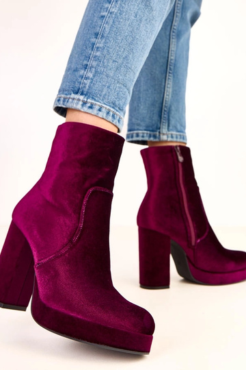 Violette Stiefeletten auf dicken Absätzen mit glänzender Oberfläche Asanda 2