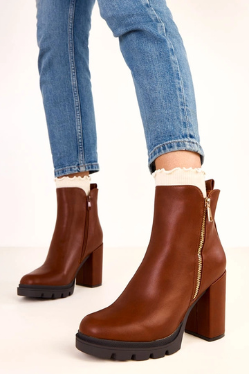 Braune Stiefeletten auf... 2