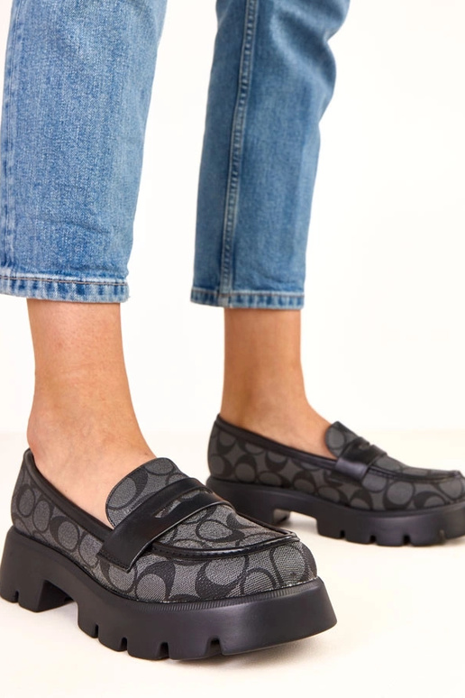 Zwarte mocassins met geometrisch...