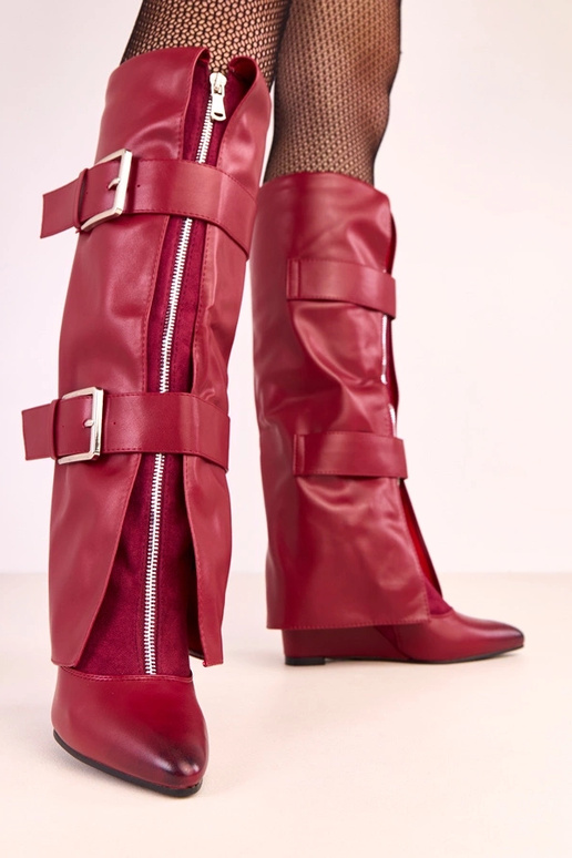 Rote Overknees mit Plateausohle und... Rote Overknees mit Plateausohle und...