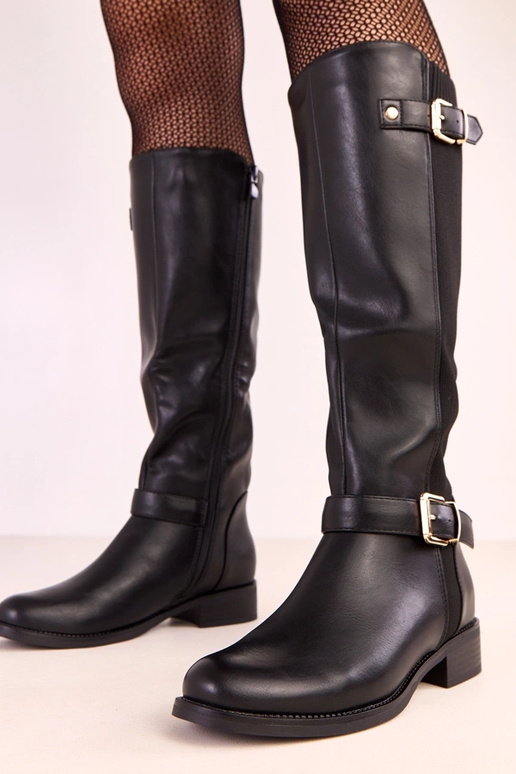 Schwarze Overknees mit elastischem... Schwarze Overknees mit elastischem...