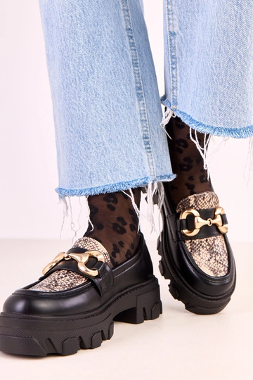 Mocassins Ruben en cuir noir avec motif serpent et ornement doré 2