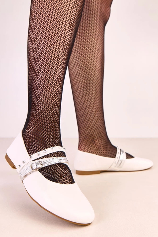 Witte ballerina's met decoratieve...