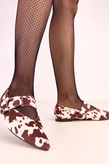 Ballerines brunes avec taches de vache et boucle Lena 2