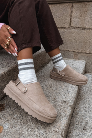 Pantoufles chaudes pour femmes avec fourrure à l'intérieur et plateforme couleur sable Azida