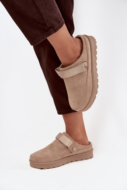 Damen warme Hausschuhe mit Fell innen und Plattform in Sandfarbe Azida