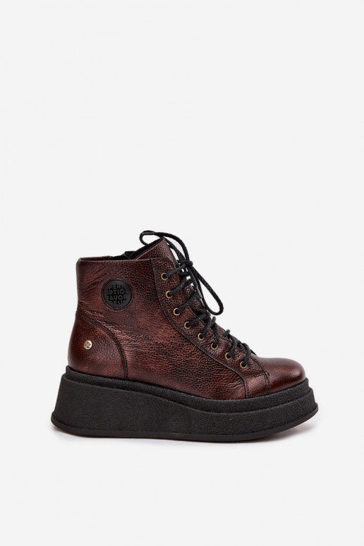 Peau Bottes avec une plateforme Il fautciejka 06309-32 couleur métallique Brąz