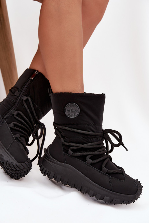 Haut Schneestiefel mit einer Plattform Lee Cooper LCJ-25-12-3660 schZuarze Farbe Haut Schneestiefel mit einer Plattform Lee Cooper LCJ-25-12-3660 schZuarze Farbe