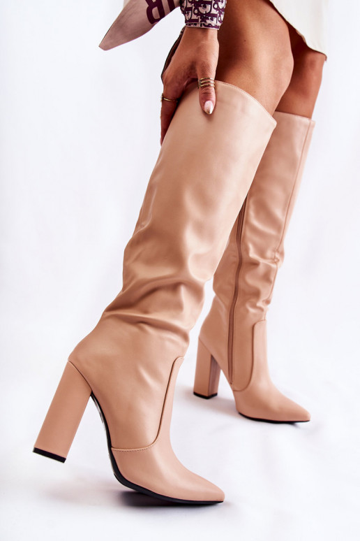 Modèle classique bottes avec des talons Nude Il fautyra