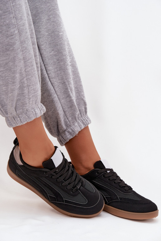 Chaussures modèle baskets Féminin couleur noire Hanelor