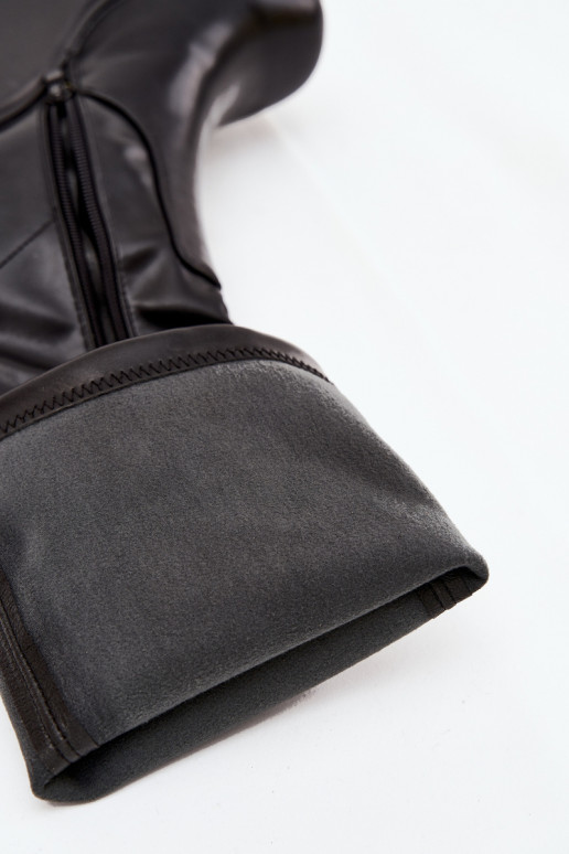 bottes pour femmes Sur un coin couleur noire Terisse