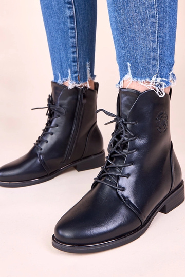 Schwarze warme Stiefeletten mit Schnürung Eladia 2