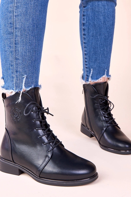 Schwarze warme Stiefeletten mit...