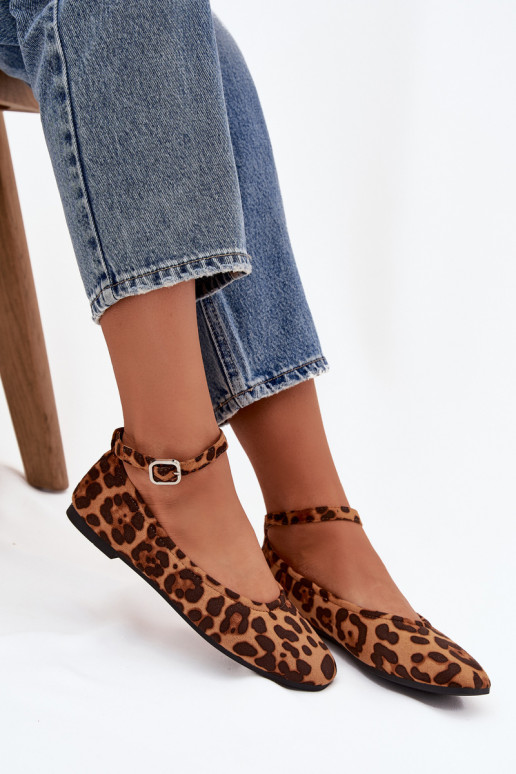 Ballerines Féminin avec des sangles I avec boucles avec des motifs en fourrure de léopard Janelor