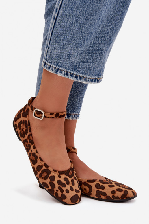 Ballerines Féminin avec des sangles I avec boucles avec des motifs en fourrure de léopard Janelor