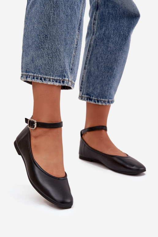 Ballerines Féminin avec des sangles I avec boucles couleur noire Janelor