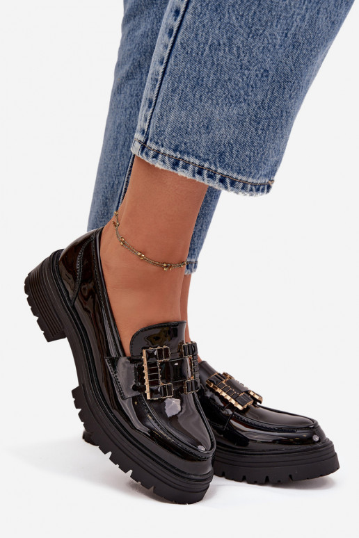 mocassins pour femmes avec effet vernis avec des ornements couleur noire Ysandra