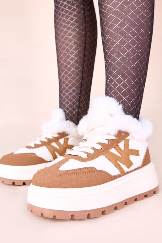 Braune gefütterte Wildlederschuhe Nicha