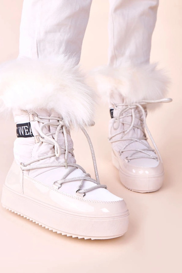 Sandfarbene Schneestiefel mit Schnürsenkeln und Fell Alison