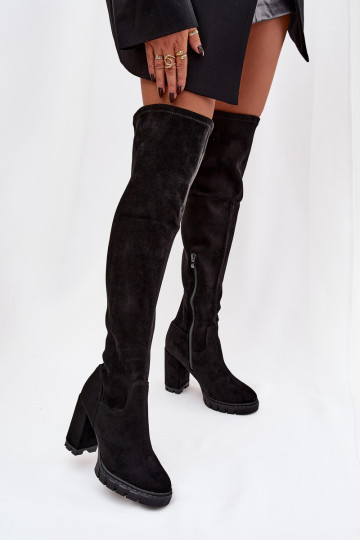 Bottes longues féminines au-dessus du genou avec talons en suède synthétique couleur noire Tahlina