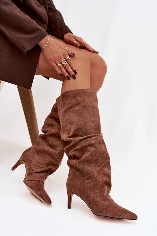 Faltig Stiefel mit dünnen Absätzenaus Öko-INildlederu sich Zuarm laufen Beige Es mussvella