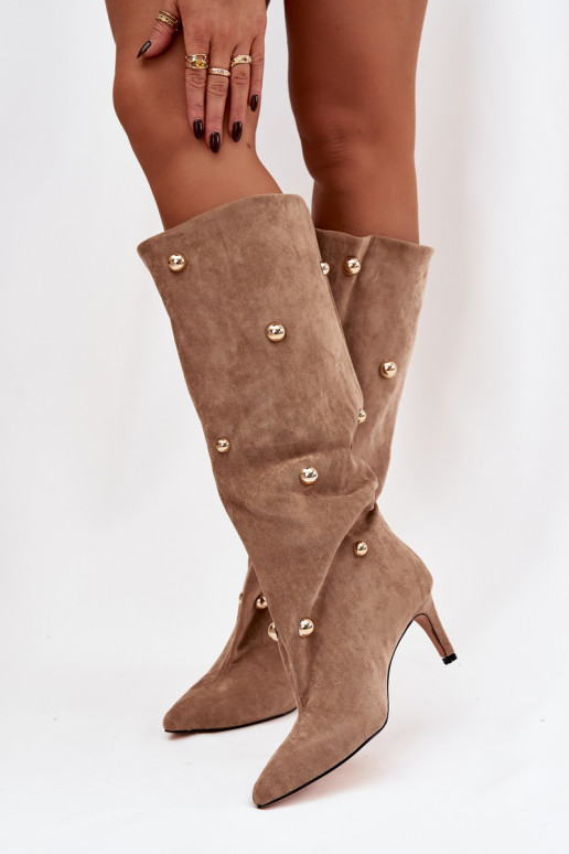 Persistent model dameslaarzen met dunne hakken Ze gouden kleurmi Ozdobami beige Thaliane