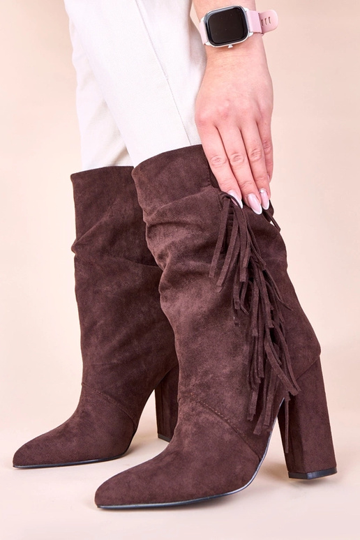 Bottines marron à talon carré avec...