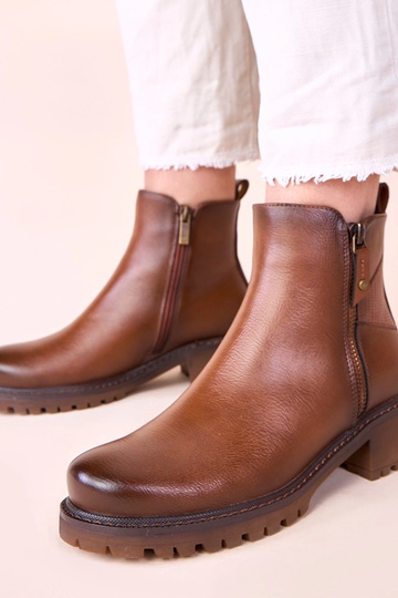 Bottines marron sur talon délicat avec fermeture éclair décorative Terina