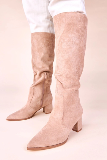 Bottes longues couleur sable en suède synthétique sur talon Shane