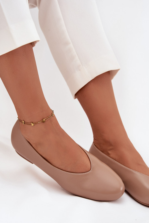 Ballerines pour femmes en simili cuir avec larges talons couleur sable Olyssia