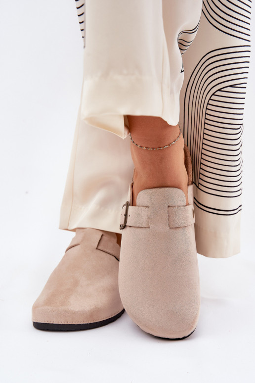 Hausschuhe ChodakI Feminin i mit einer Plattform mit Schnallen Beige Selio