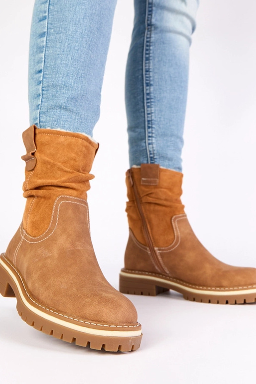 Bottines brunes chaudes avec tige...