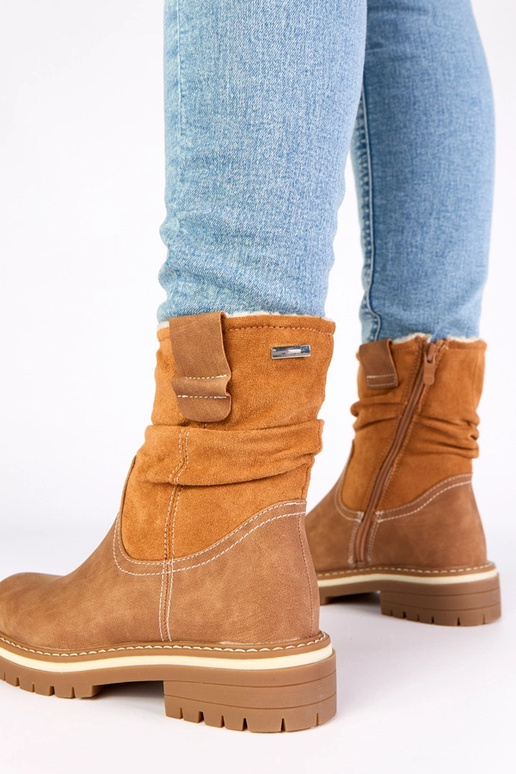 Bottines brunes chaudes avec tige...