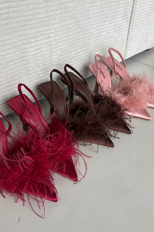 Talons aiguilles avec plumes et talon ouvert couleur rose Belice