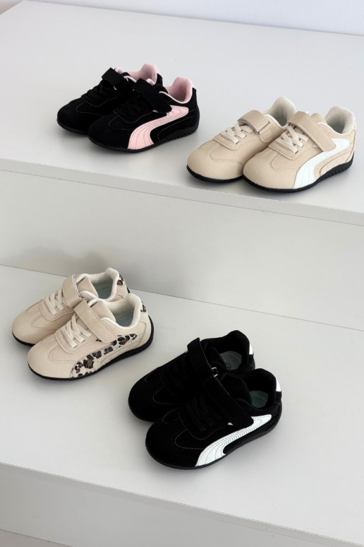 Kinder sneakers met klittenbandsluiting in zandkleur Perrin