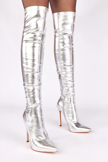 Bottines argentées à talon...