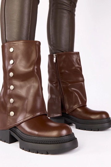 Schokoladenfarbene Stiefeletten mit umgeschlagenem Schaft und Plateau Carla